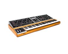Moog One 16 Stimmig Einzelstück-0